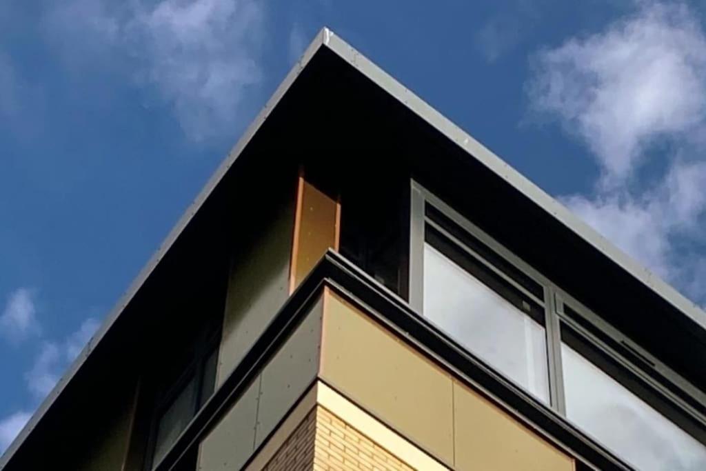 The Pad By The Penthouse With Sunset And Views Appartement *